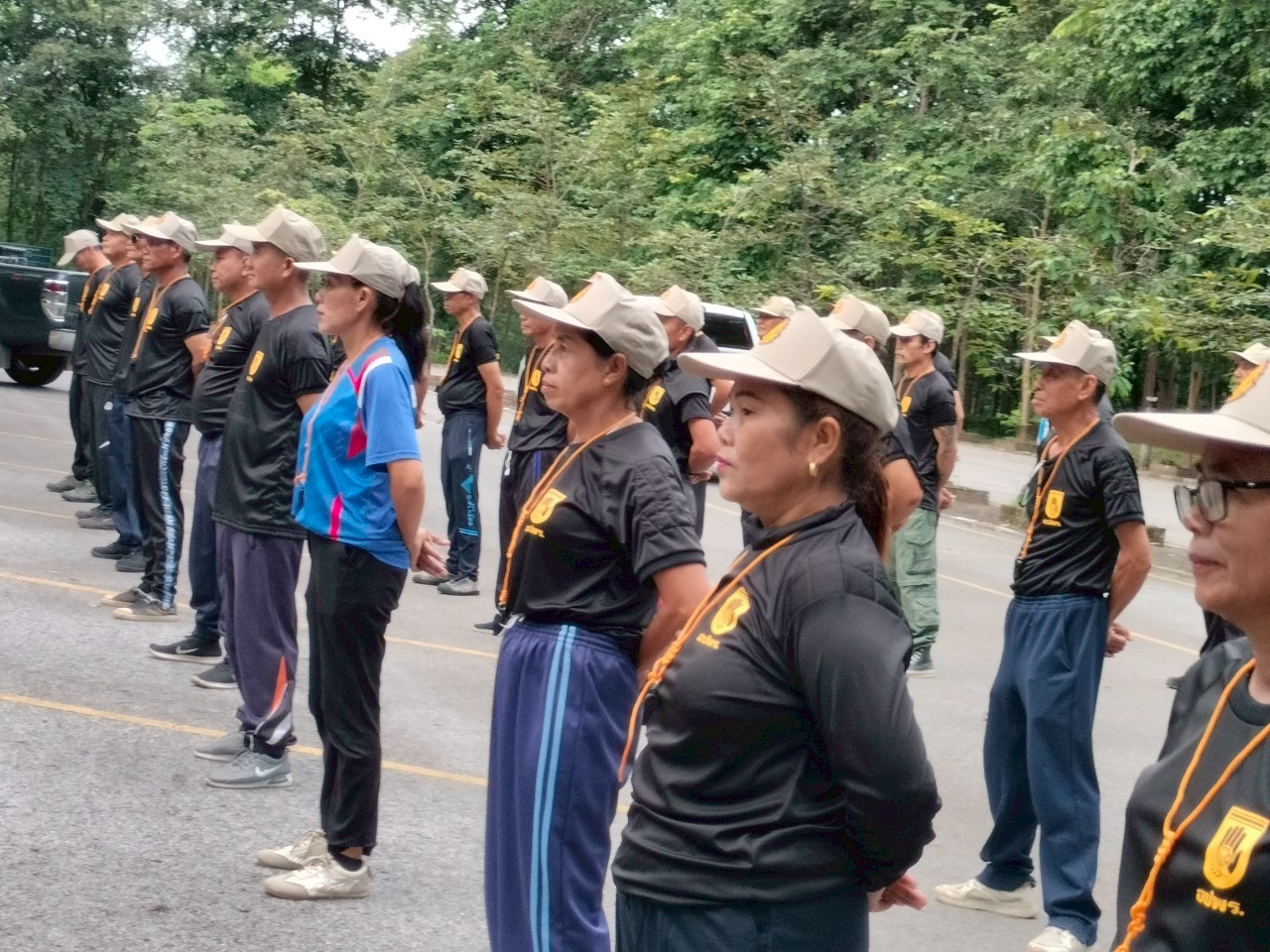 LINE_ALBUM_ทบทวน อปพร. 68_250813_222_397.jpg